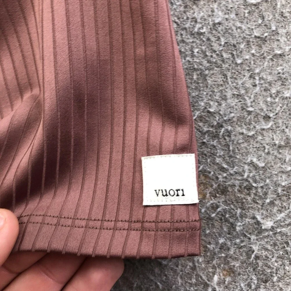 Vuori Tank Top Womens Small Brown Ribbed Cropped V Neck Athletic Yoga - Picture 5 of 9